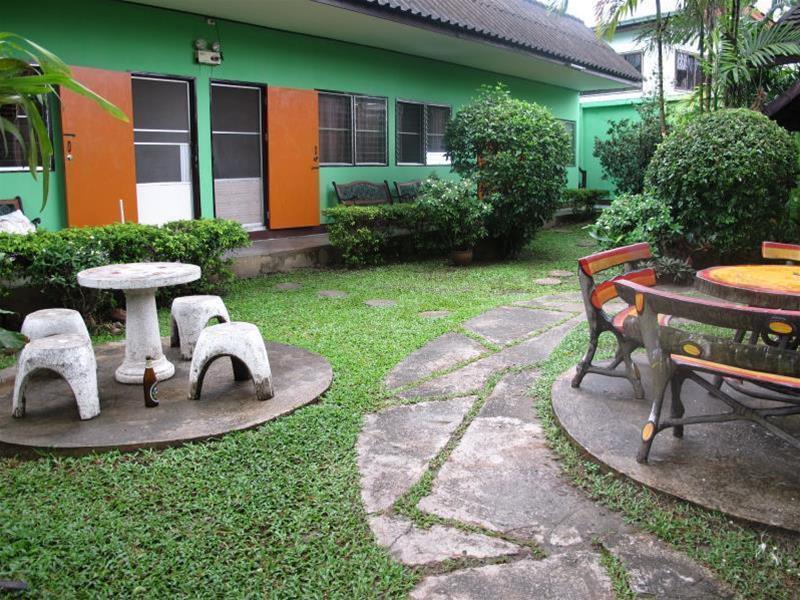 Baan Bua